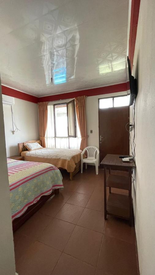 Hotel Puerto Selva Villa Tunari Exteriör bild